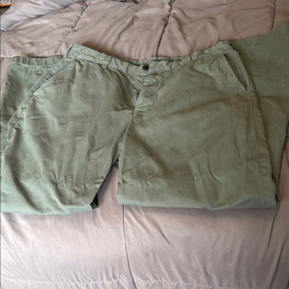 Brooks Brother’s Mens Green Pants Size 35x30